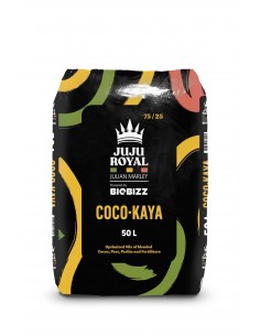 Bolsa de "Coco-Kaya" de 50L con marcas "Juju Royal" y "BioBizz", diseño negro con franjas verdes y amarillas.